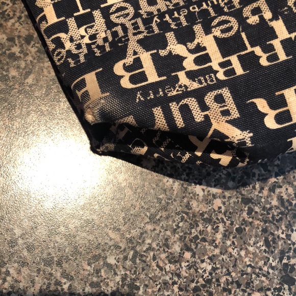 Burberry Material Shoulder Bag - Picture 4 of 7